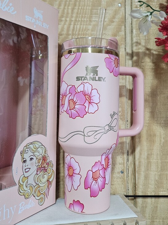 Other - Stanley 40oz Quencher Tumbler